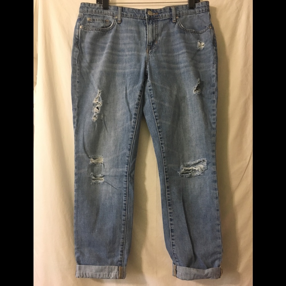 10, GAP Sexy Boyfriend Distressed Jean